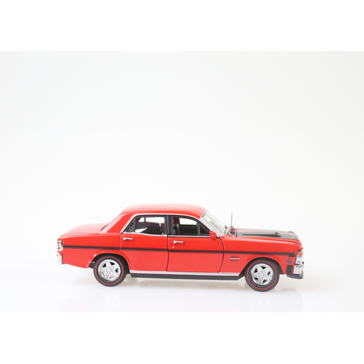 DDA Collectibles 1:32 Ford XW GTHO Red