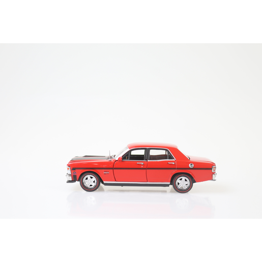 DDA Collectibles 1:32 Ford XW GTHO Red